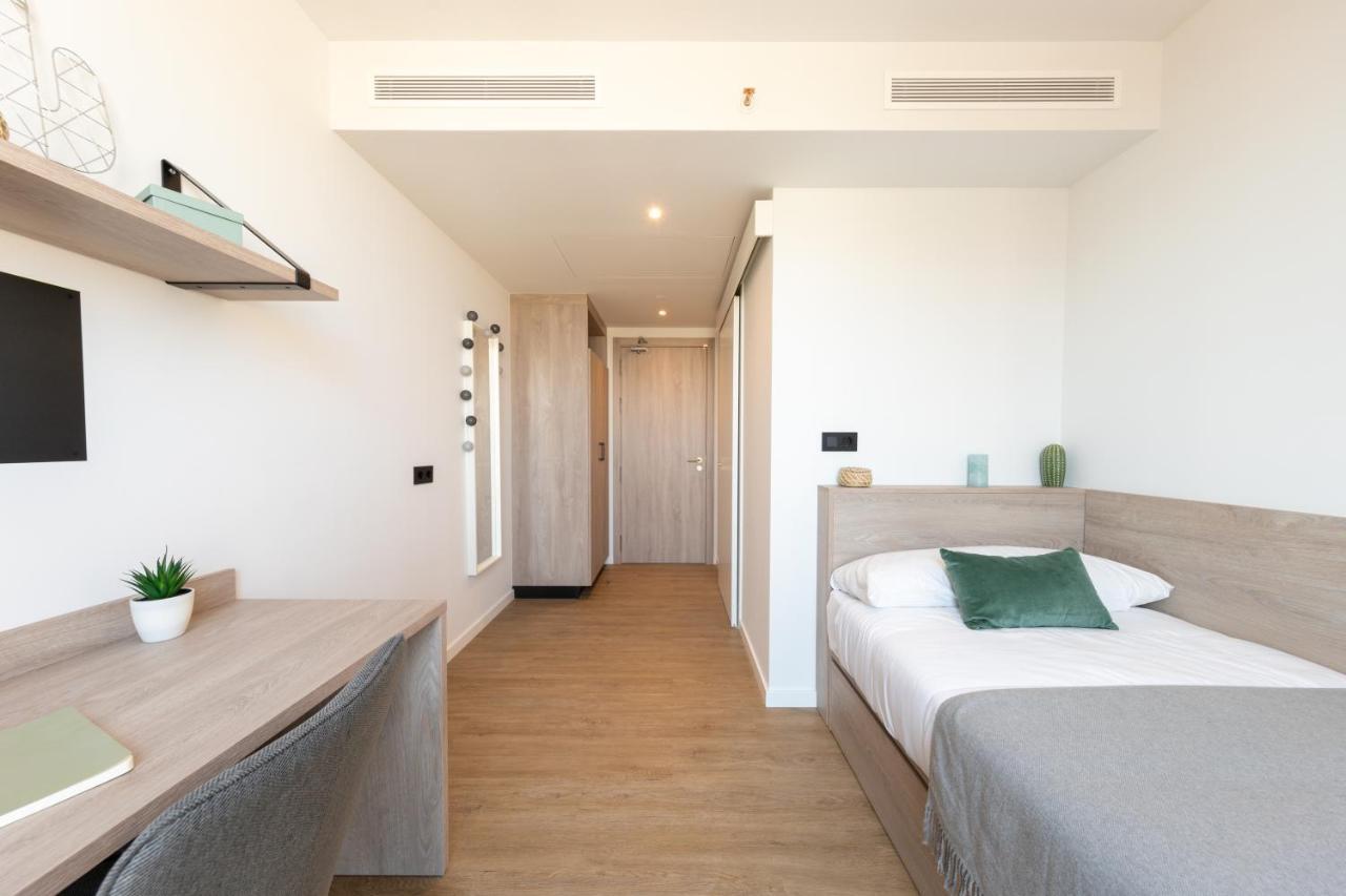Micampus Barcelona Student Residence Exterior photo